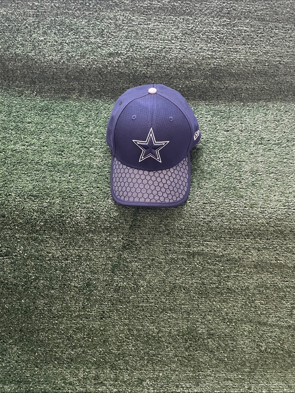 Men’s NFL Dallas Cowboys New Era 39Thirty Official Sidelines FlexFit M/L Blue